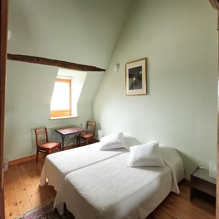 Bed & Breakfast Chateau Du Jard 3*